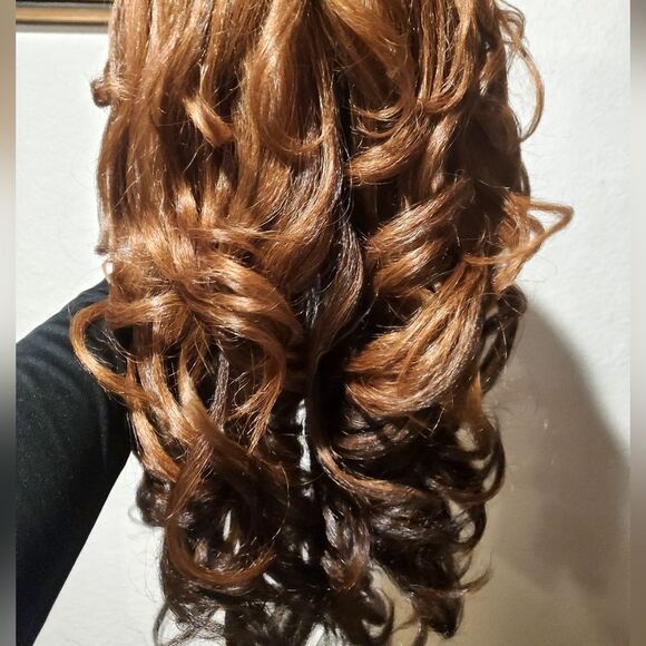 Nwt Vanessa Top Super C-Side Lace Wig- Milkis Chestnut - Picture 7 of 16